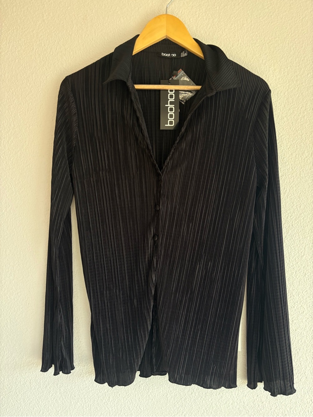 Boohoo Western Black Pleated vertical plissé long sleeve blouse